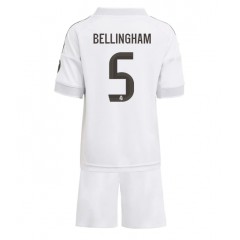 Stroje piłkarskie Real Madrid Jude Bellingham #5 Koszulka Podstawowej dla dzieci 2025-26 Krótki Rękaw (+ szorty)